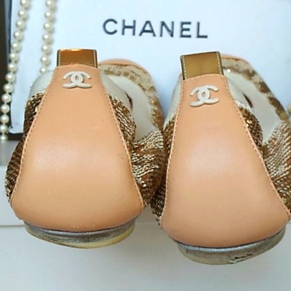 Chanel Stunning Sequin Flats! - Picture 3 of 12